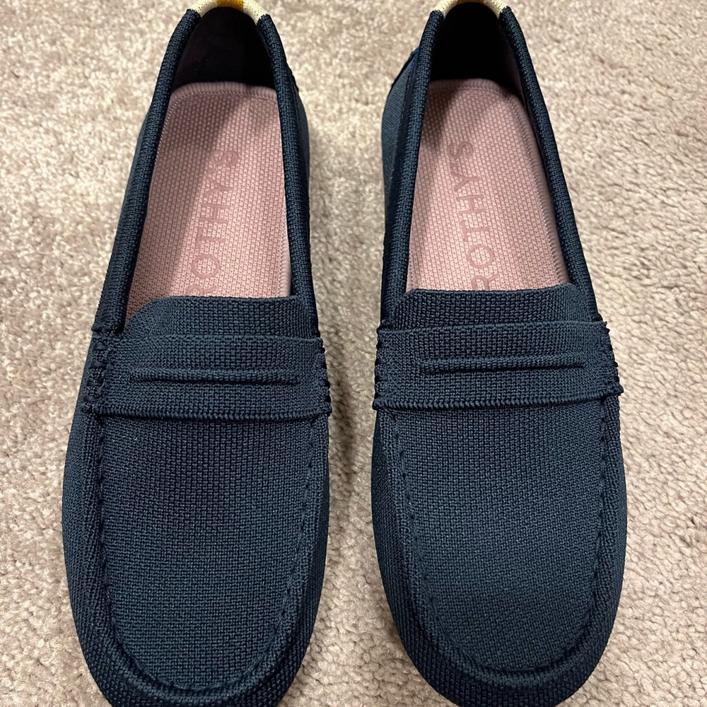 Rothy’s “The Driver” size 7, navy, brand new